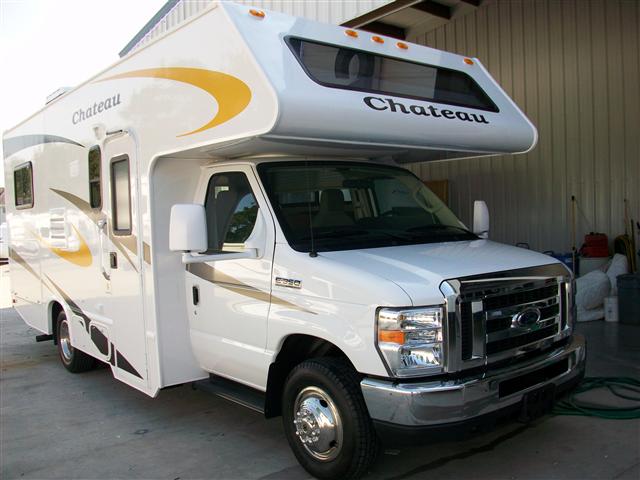 New 2010 Fourwinds Chateau 21RB Class C For Sale